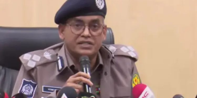 ওসমান হাদি হত্যা: হামলাকারীর ২ সহযোগী ভারতে আটক